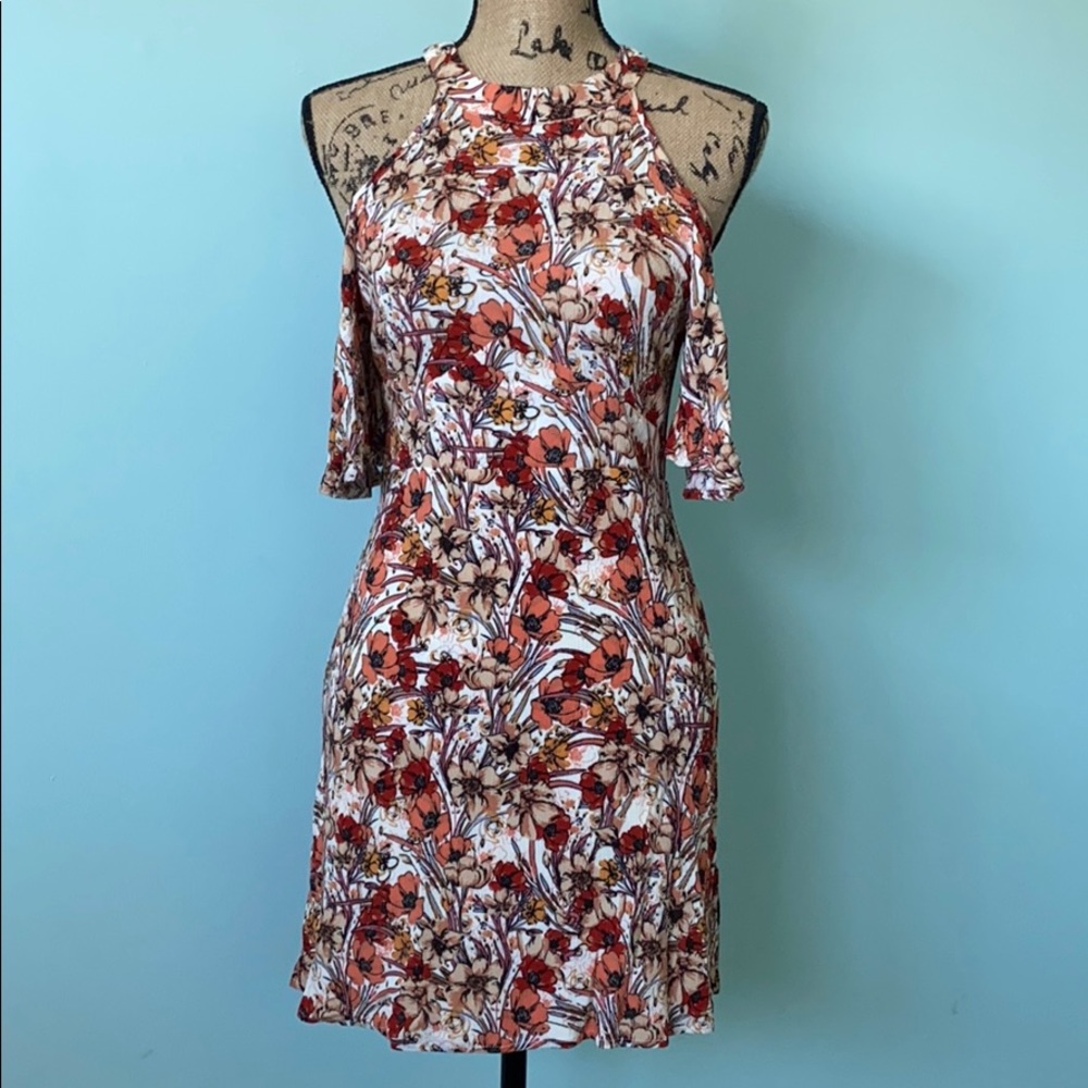 Adorable Fall Dress 🍁